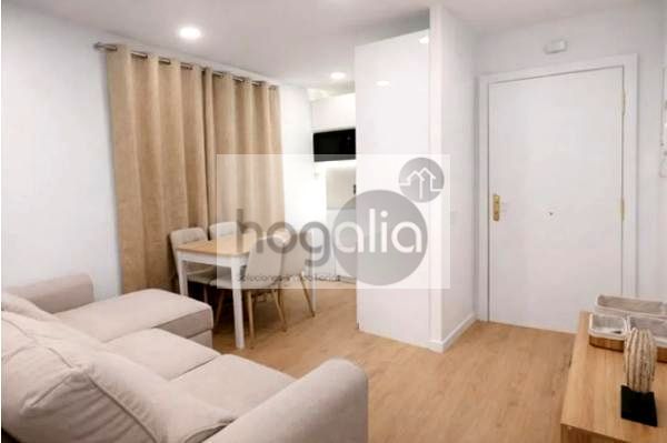 Piso de alquiler en Arenal - Museo