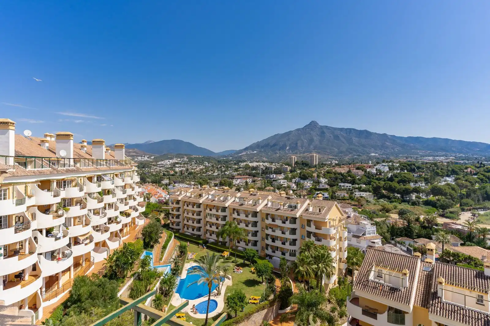 Apartament amb piscina en venda a Avenida de Manolete 11, imagen 10