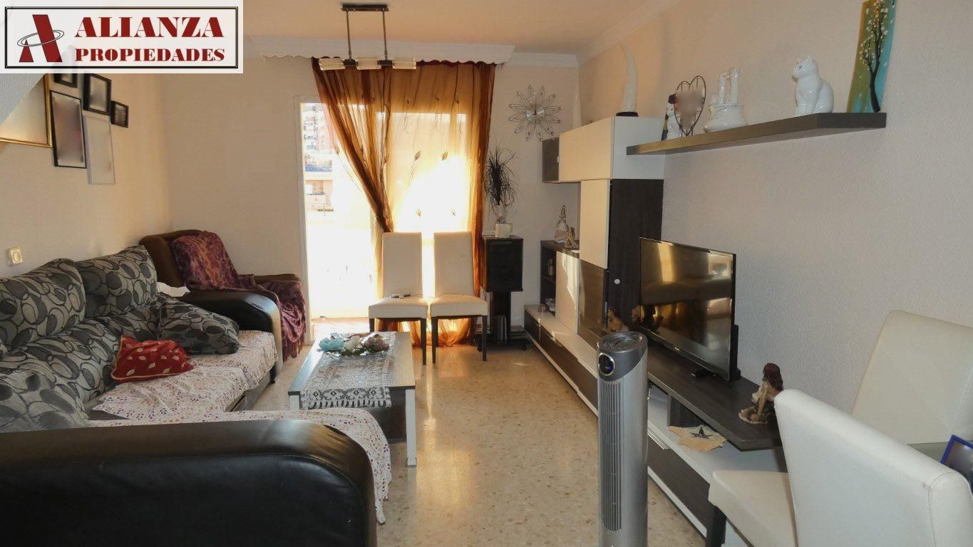 Sala d'estar de Àtic en venda en Málaga Capital amb Aire condicionat, Terrassa i Traster