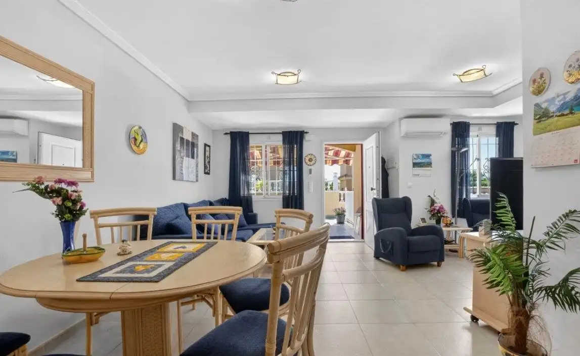 Maison mitoyenne avec piscine à vendre à N/A, imagen 8