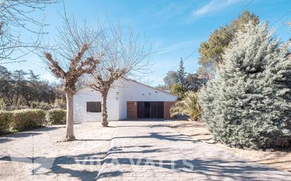 Vista exterior de Casa o xalet en venda en Santa Eulàlia de Ronçana amb Terrassa