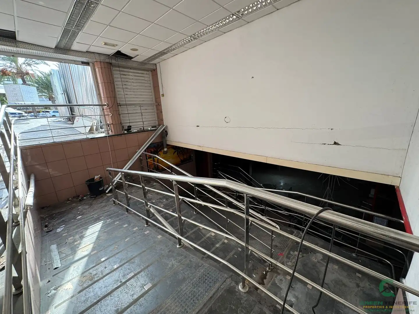 Local comercial de lloguer a Av. Santiago Puig, imagen 17