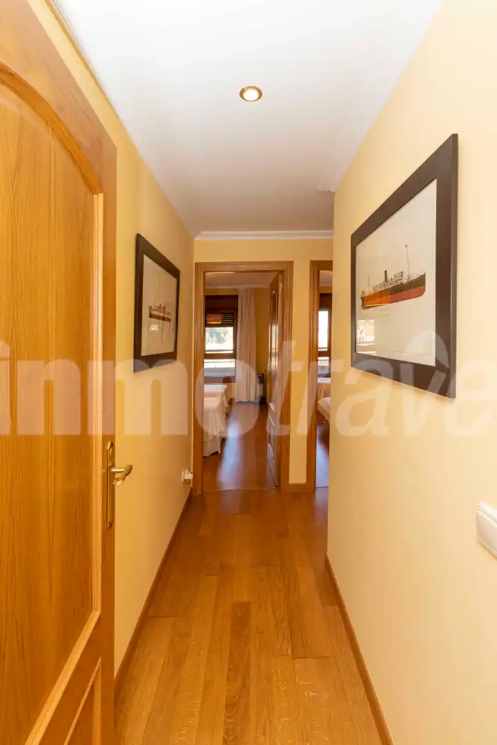 Apartamento en venta en Sanxenxo con Parquet, Terraza y Trastero