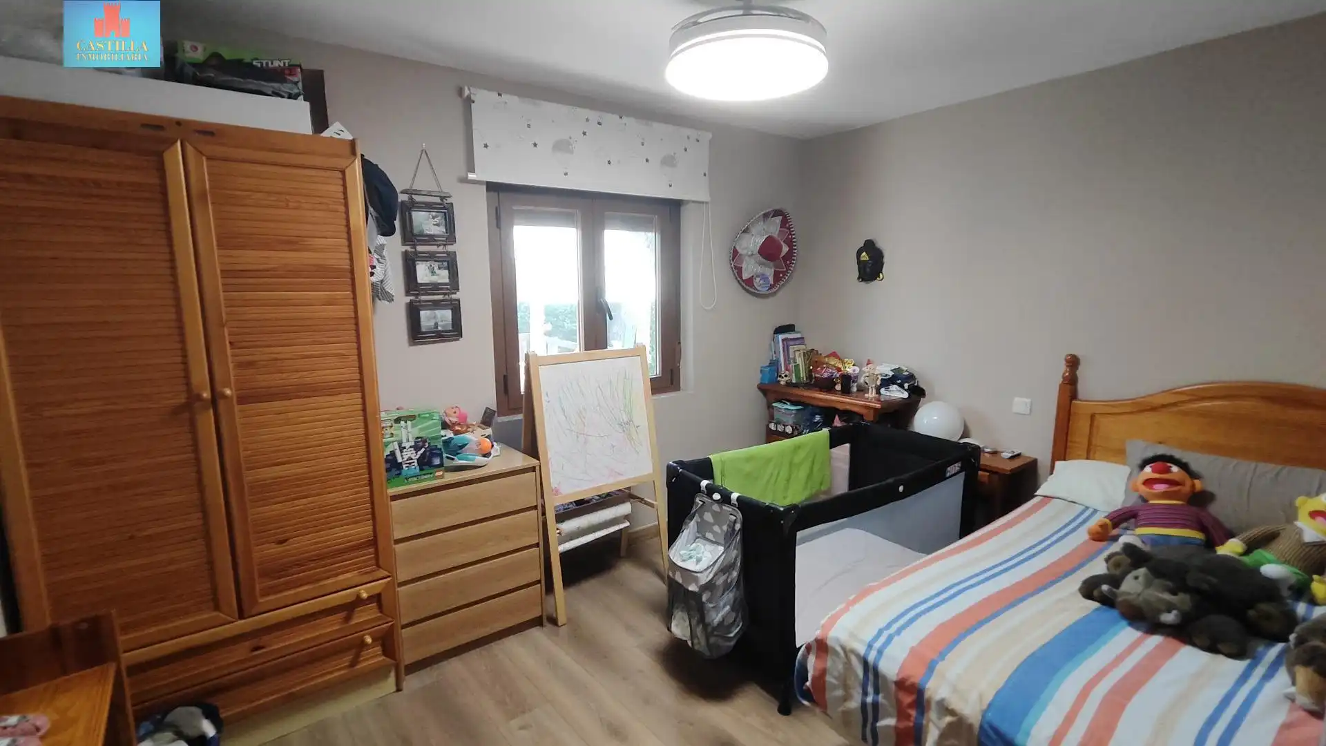 Dormitori de Casa o xalet en venda en Peñalba de Ávila amb Calefacció, Jardí privat i Traster