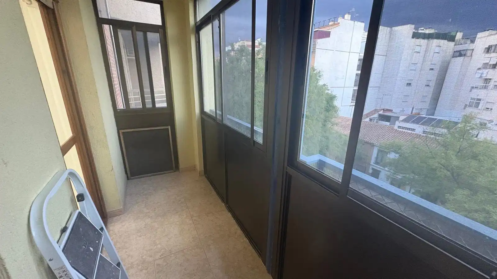 Flat for rent in Calle CORREDERA, Almansa