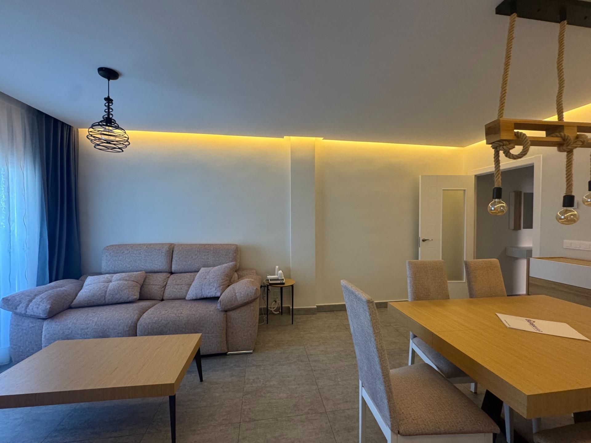 Flat to rent in Calle FAUSTINA PEÑALVER, 4, San Juan Bautista, Ciudad Lineal