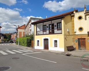 Vista exterior de Casa o xalet en venda en Siero amb Calefacció, Parquet i Terrassa