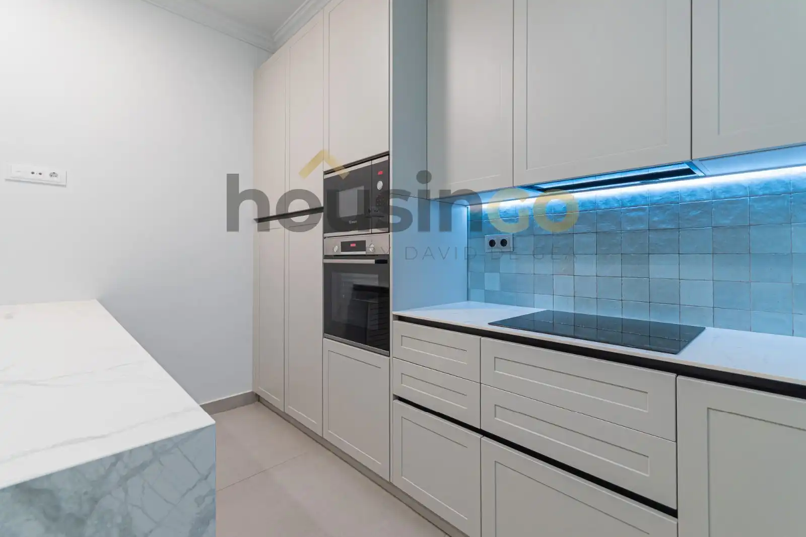 Kitchen of Flat for rent in Madrid  with Air Conditioner, Heating and Terrace