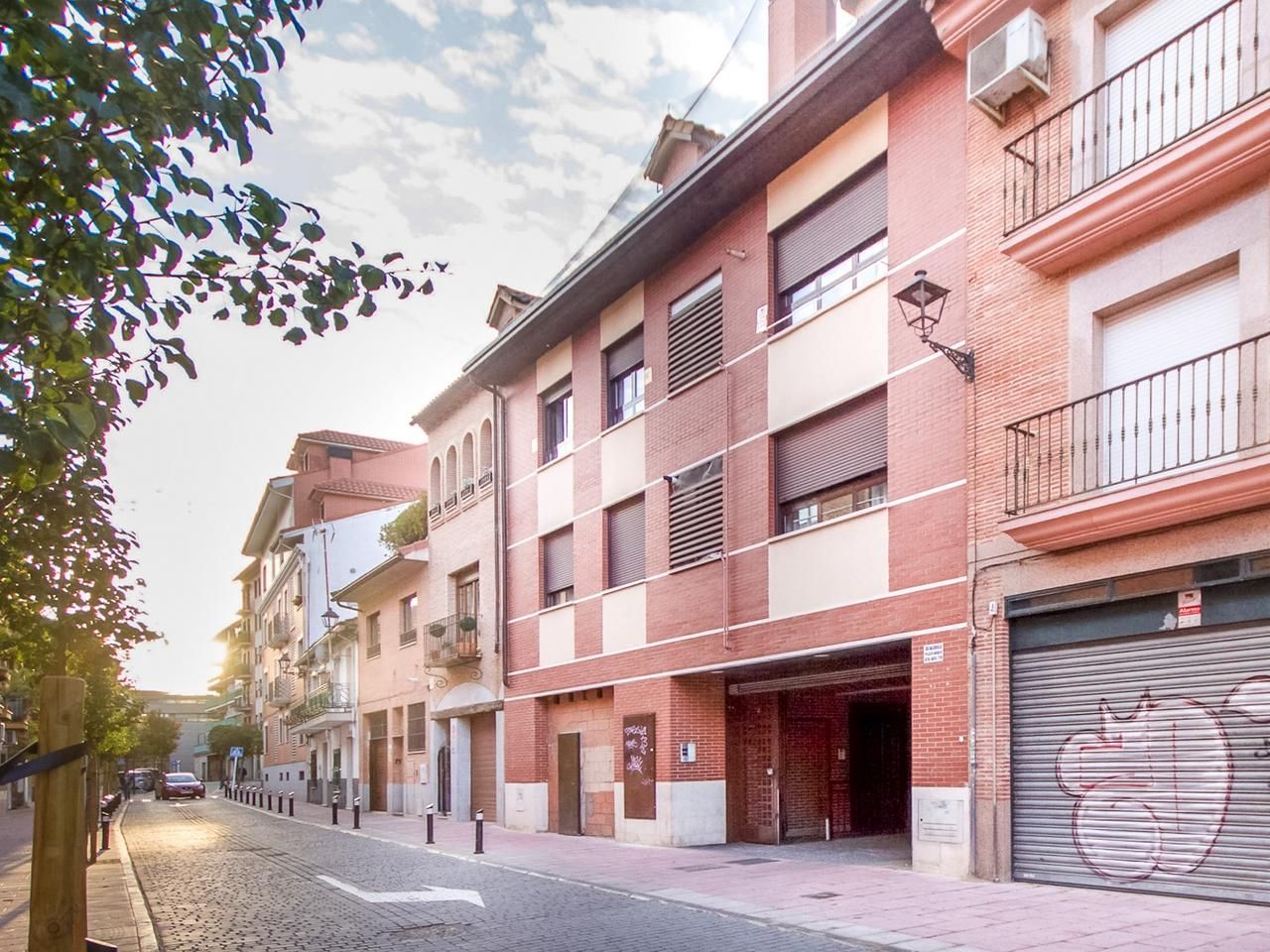 Exterior view of Garage for sale in Torrejón de Ardoz