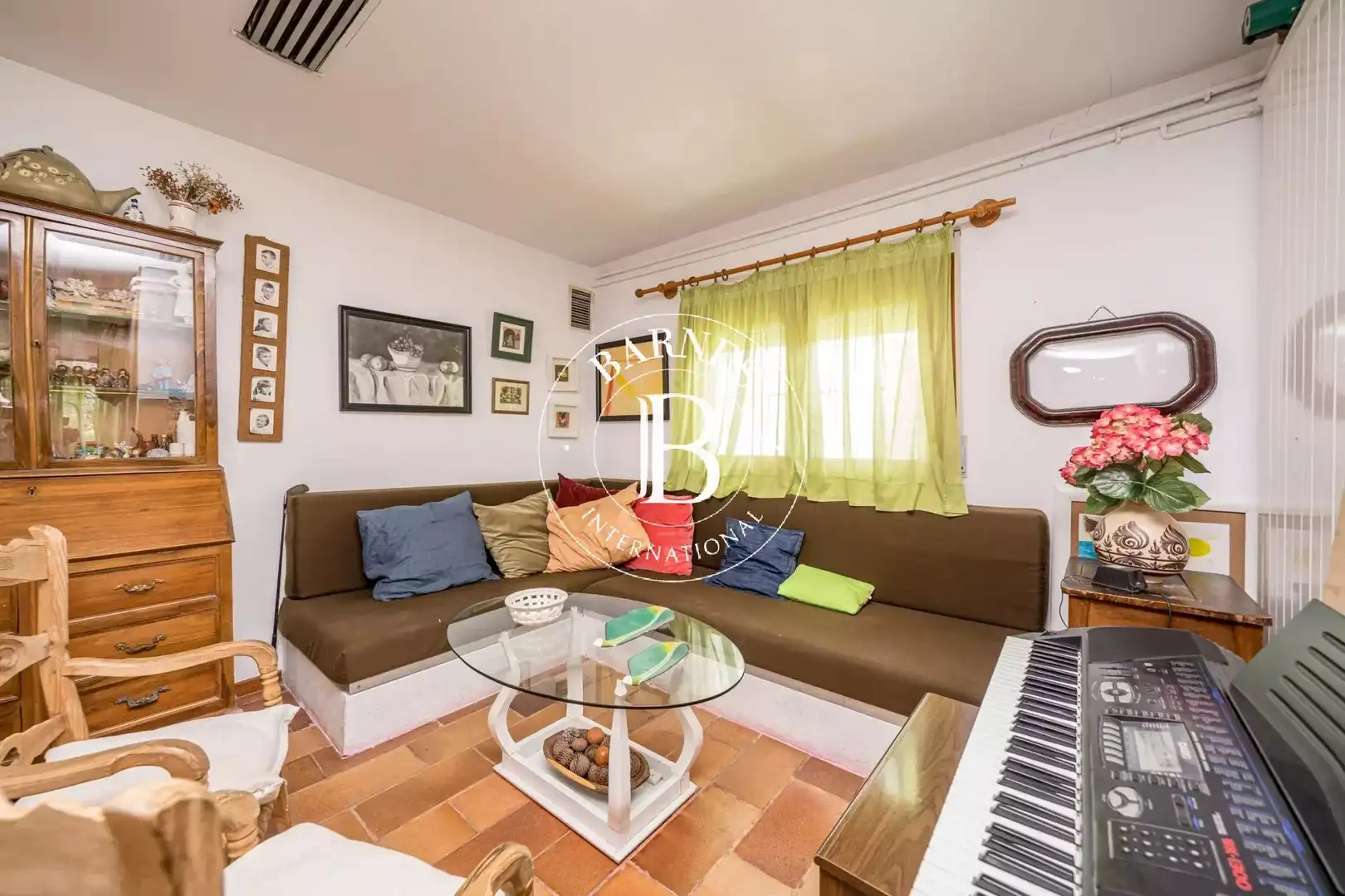Sala de estar de Casa o chalet en venta en Ribatejada con Aire acondicionado, Calefacción y Piscina