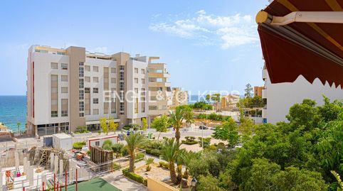 Amplia vivienda con vistas al mar y garaje privado en Villajoyosa