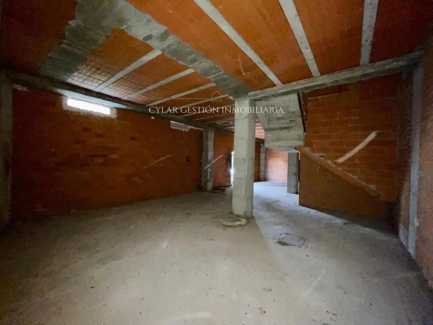 Commercial properties for sale in Villares de la Reina