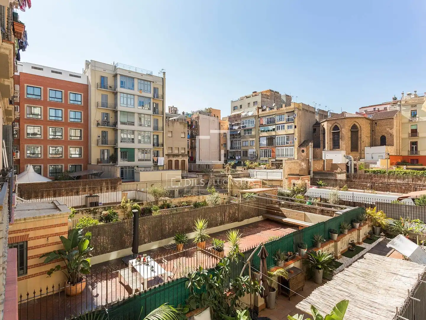 Terrasse von Wohnung zum Verkauf in Barcelona mit Klimaanlage, Heizung und Parkett