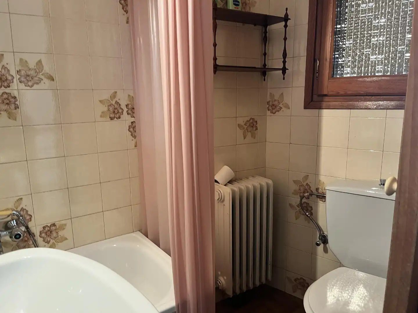 Houses for sale in El Grado
