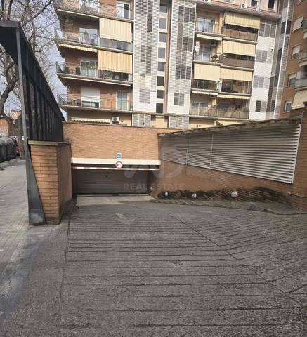 Garaje en Venta en Gràcia