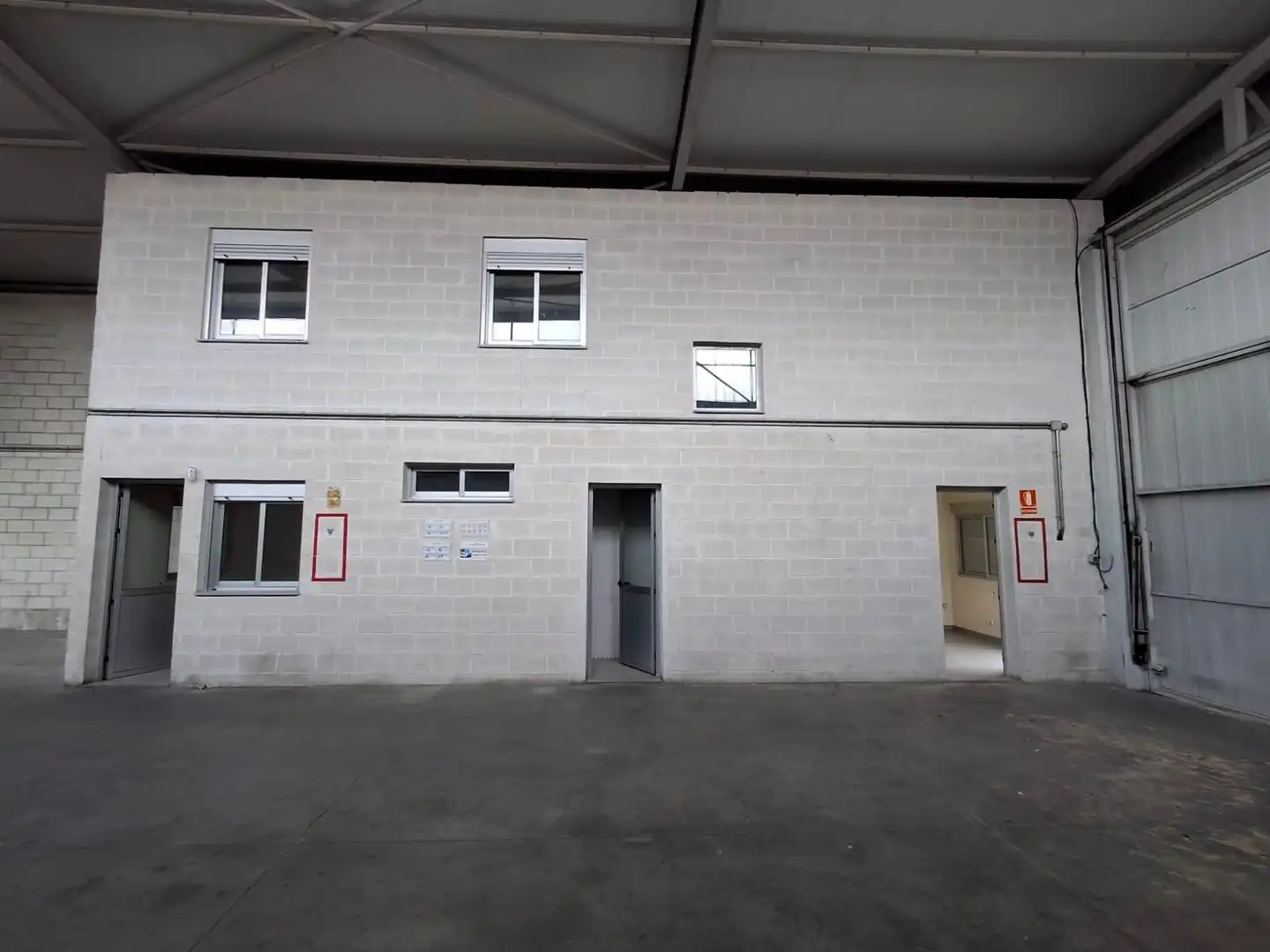 Nave industrial en venta en NUMERO 3, 15, San Cibrao das Viñas