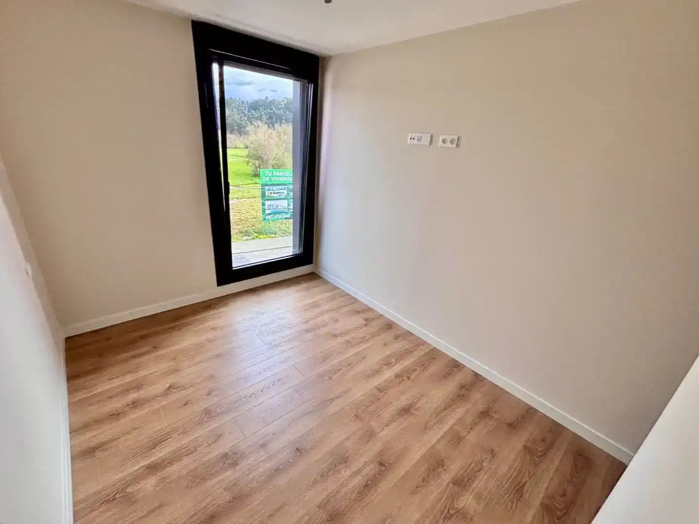 Habitación de Piso en venta en Oleiros con Jardín privado, Trastero y Piscina