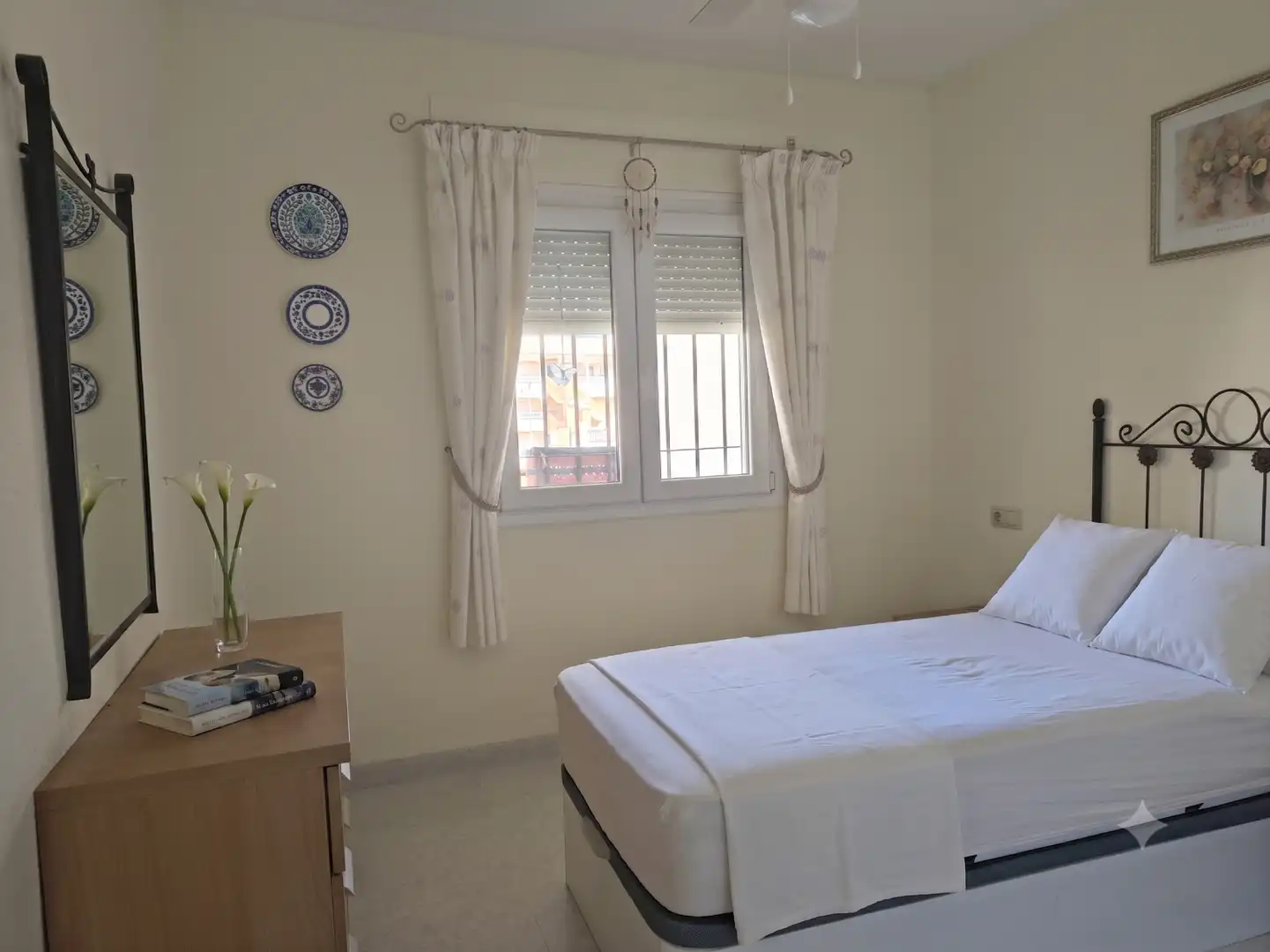 Bedroom of Flat for sale in Torrox  with Air Conditioner, Terrace and Swimming Pool