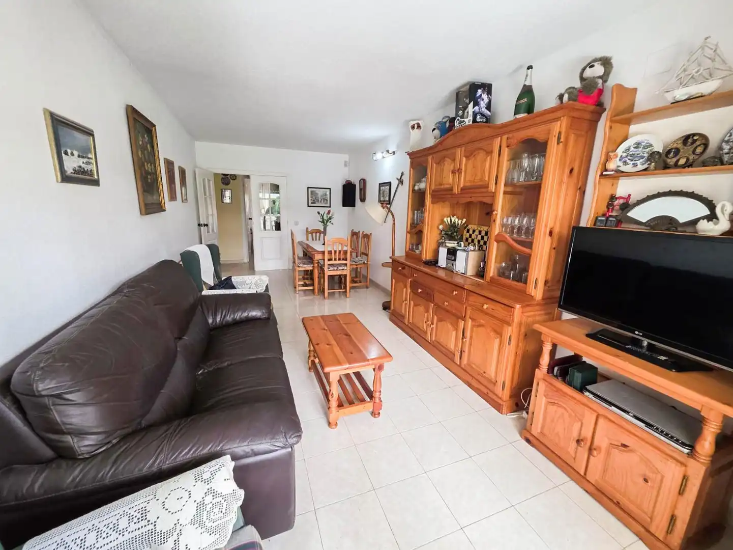 Sala de estar de Planta baja en venta en Cunit con Amueblado y Piscina comunitaria