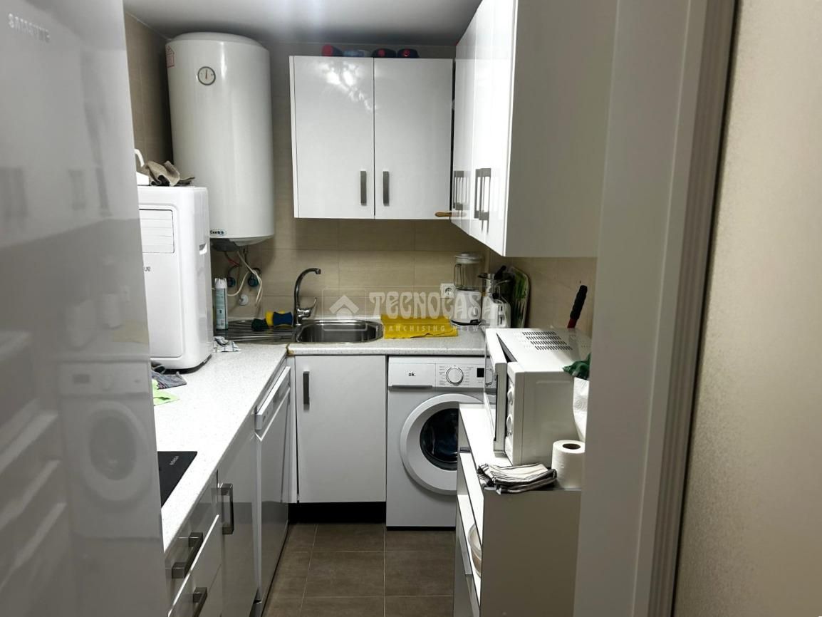 Cuina de Pis en venda en San Fernando amb Aire condicionat i Moblat