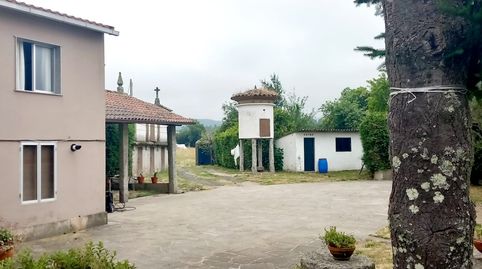Foto 4 de Casa adosada en venta en Praza de Galicia, 1, Cuntis, Pontevedra
