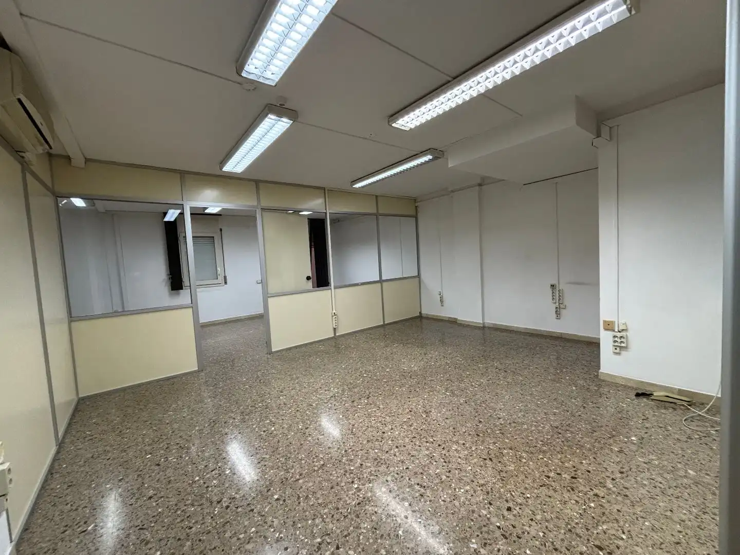 Büro mit Aufzug zum Verkauf in Doctor Cistaré 39, imagen 13