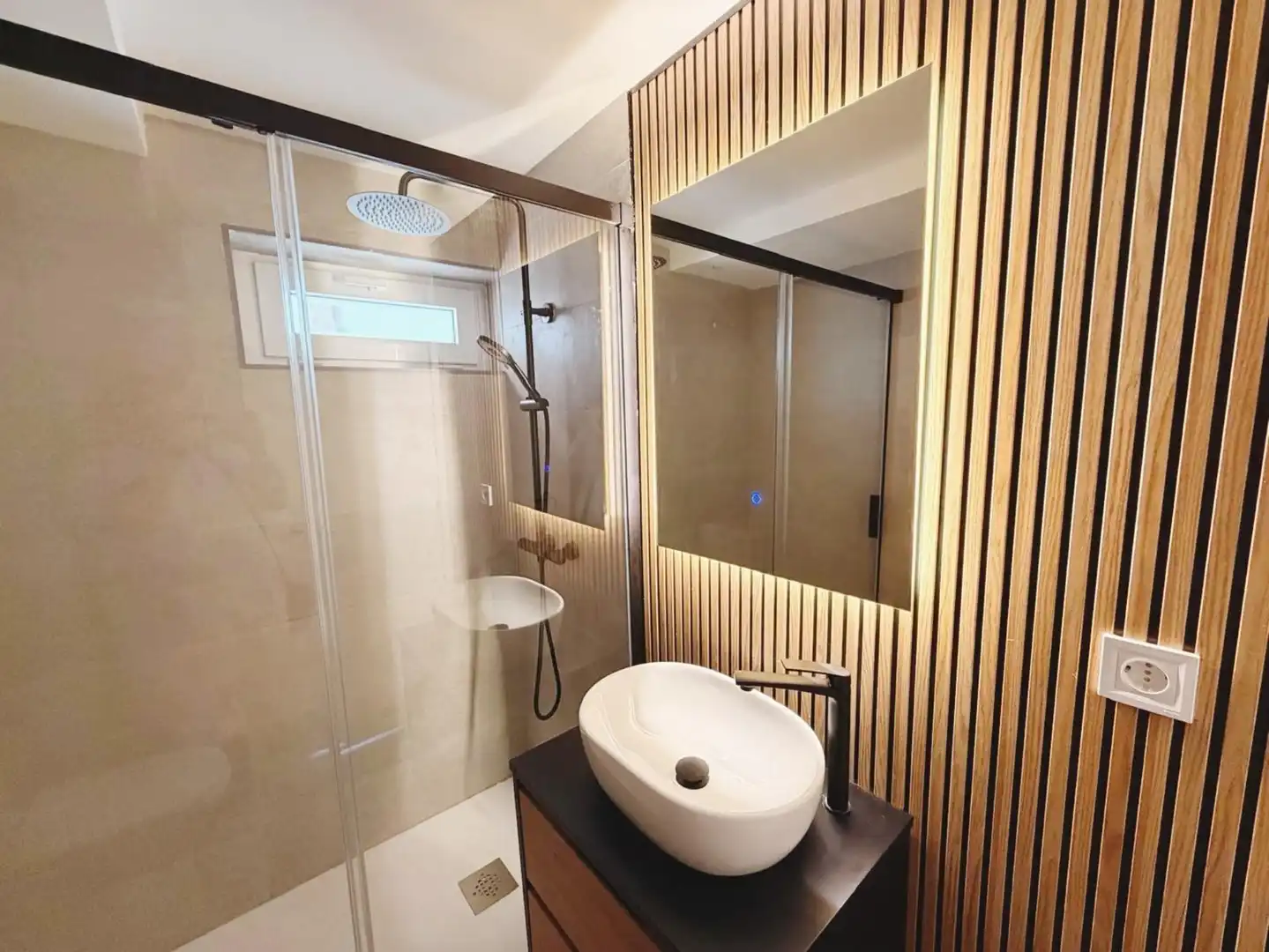 Piso con terraza en venta en Solymar, imagen 19