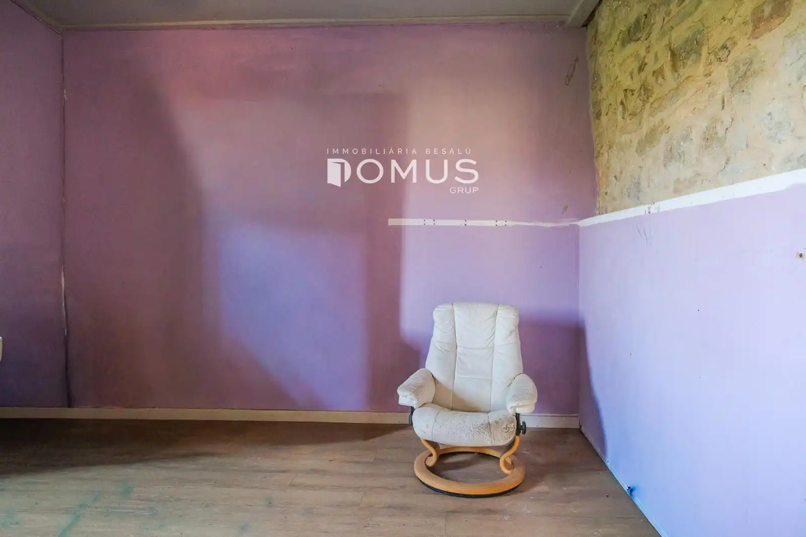 Living room of Country homes for sale in Besalú  with Private garden