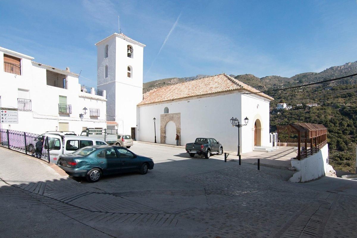 Vista exterior de Casa o xalet en venda en Los Guajares amb Terrassa