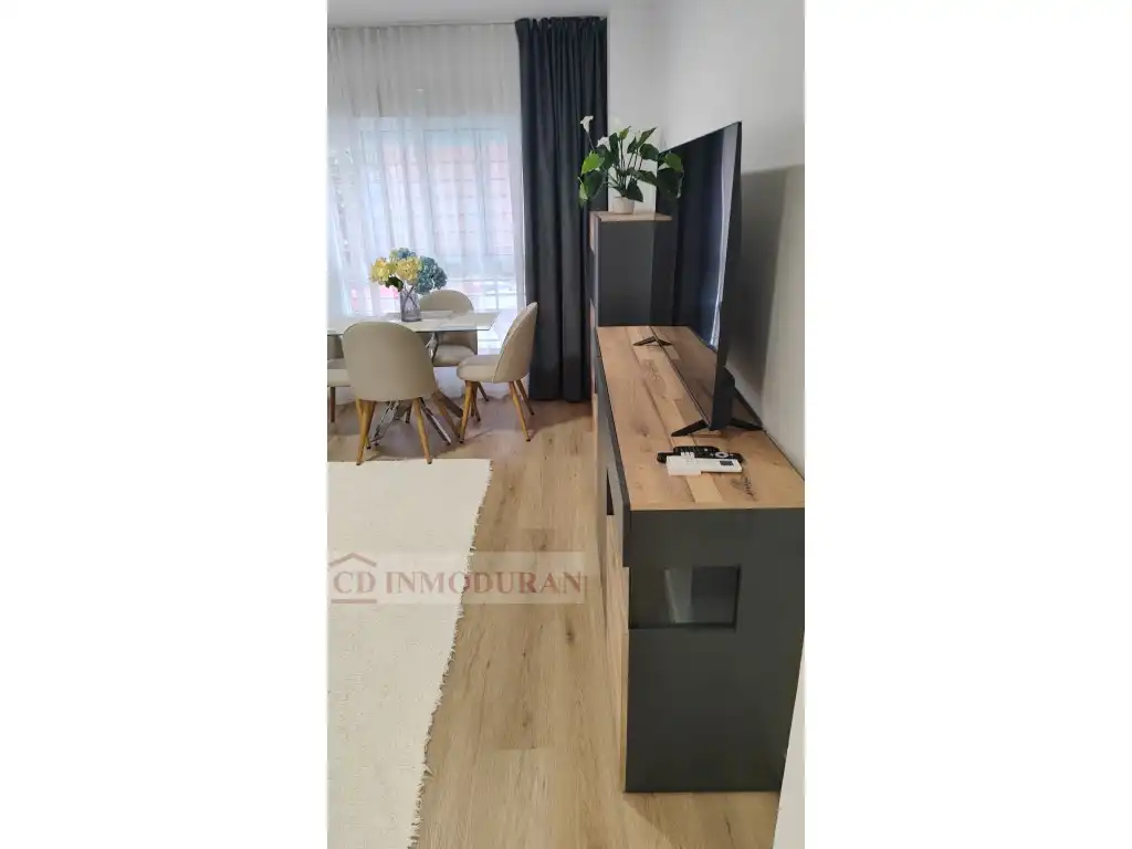 Wohnzimmer von Wohnung zur Miete in Alicante / Alacant