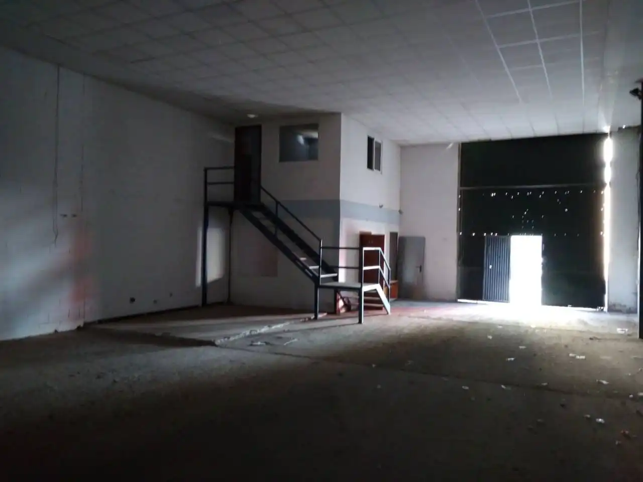 Nave industrial en alquiler en Cerro - Amate, imagen 5