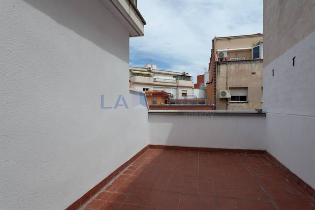 Piso en Venta en Calle CERAVALLS DEL en Les Planes