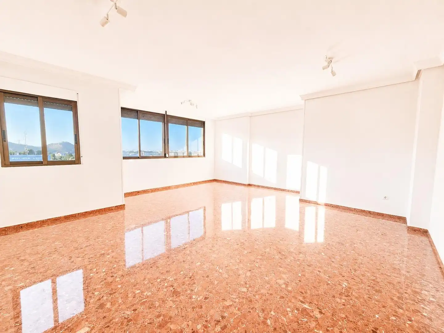 Wohnzimmer von Wohnung zum Verkauf in Gandia mit Abstellraum