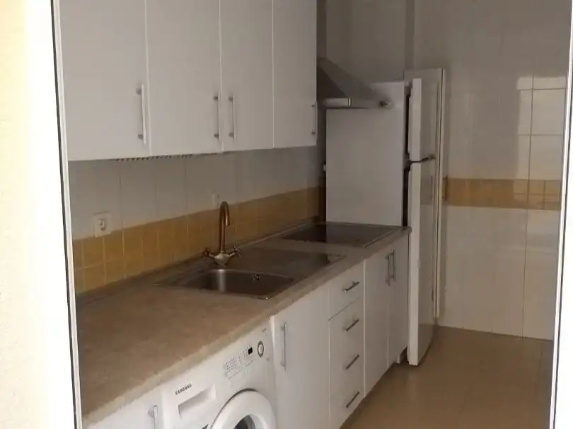 Cocina de Piso en venta en Pilas con Terraza, Trastero y Amueblado