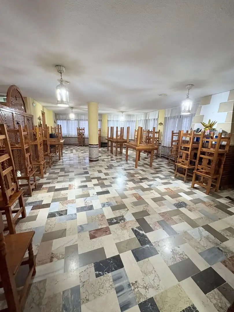 Buildings for sale in Montefrío