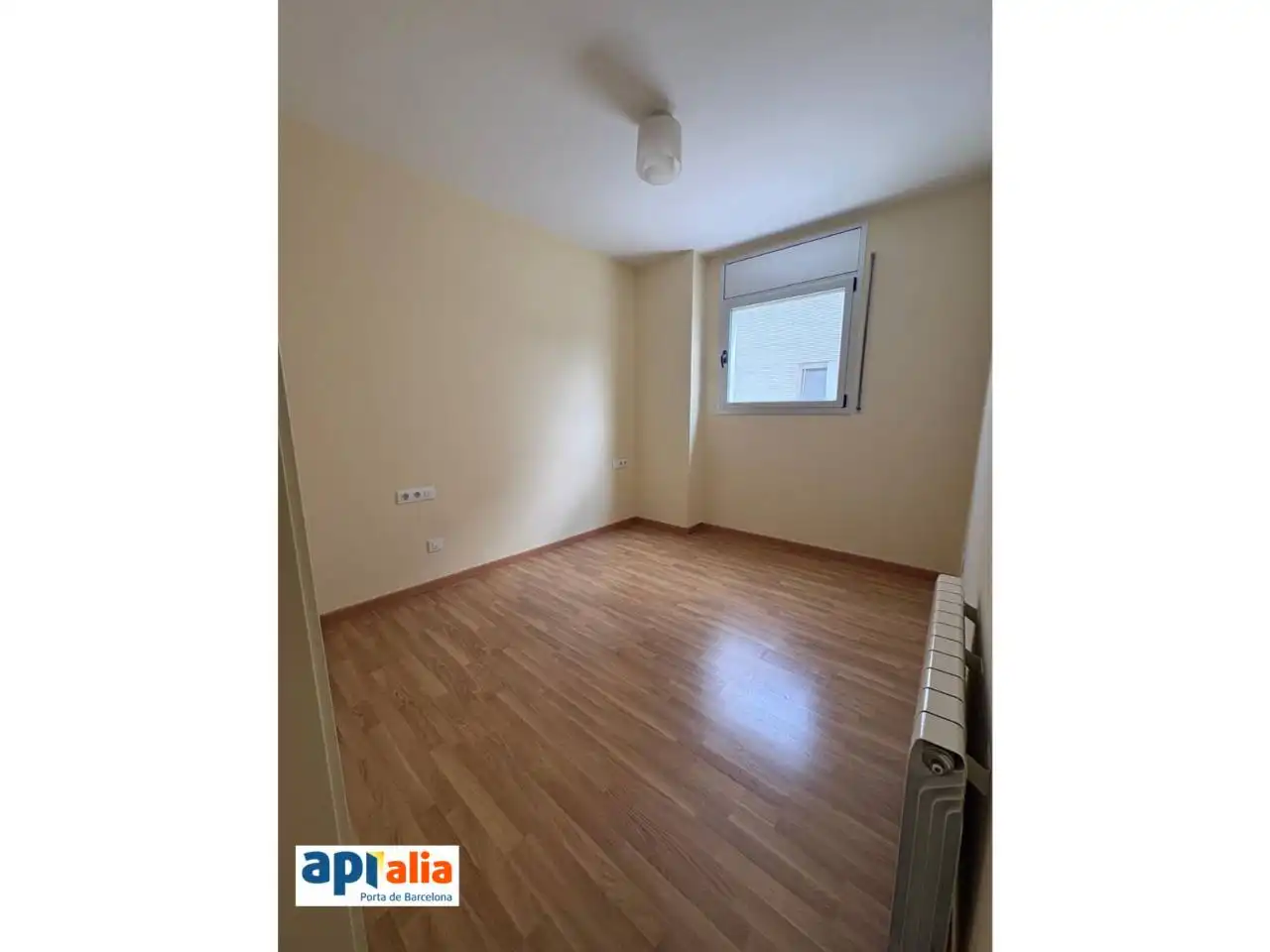 Dormitori de Pis en venda en Sant Feliu de Llobregat amb Piscina comunitària