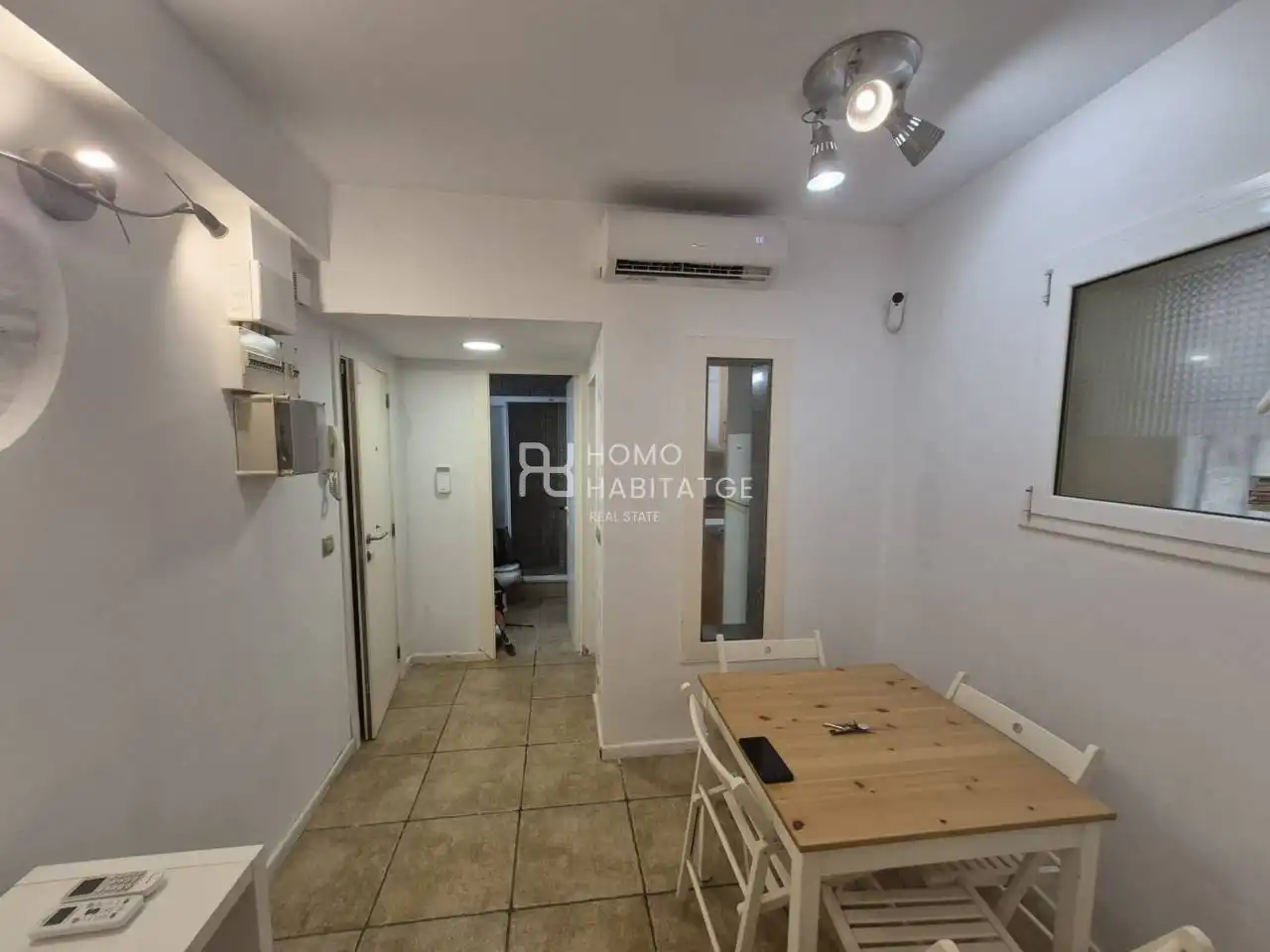 Local comercial en venda a Calle sant medir