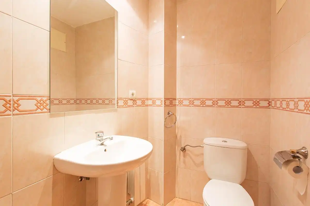 Baño de Piso de alquiler en Beiro