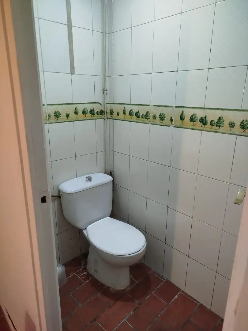 Bathroom of Commercial properties for rent in Tarragona