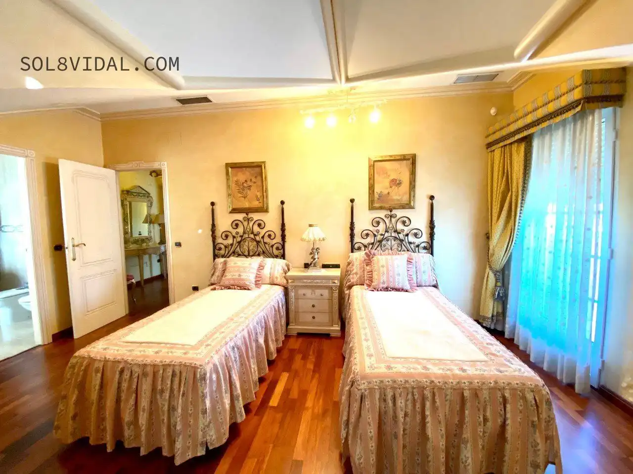 Habitación de Casa o chalet en venta en Orihuela con Aire acondicionado, Calefacción y Jardín privado