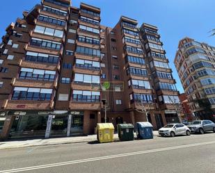 Exterior view of Flat for sale in León Capital   with Heating and Parquet flooring