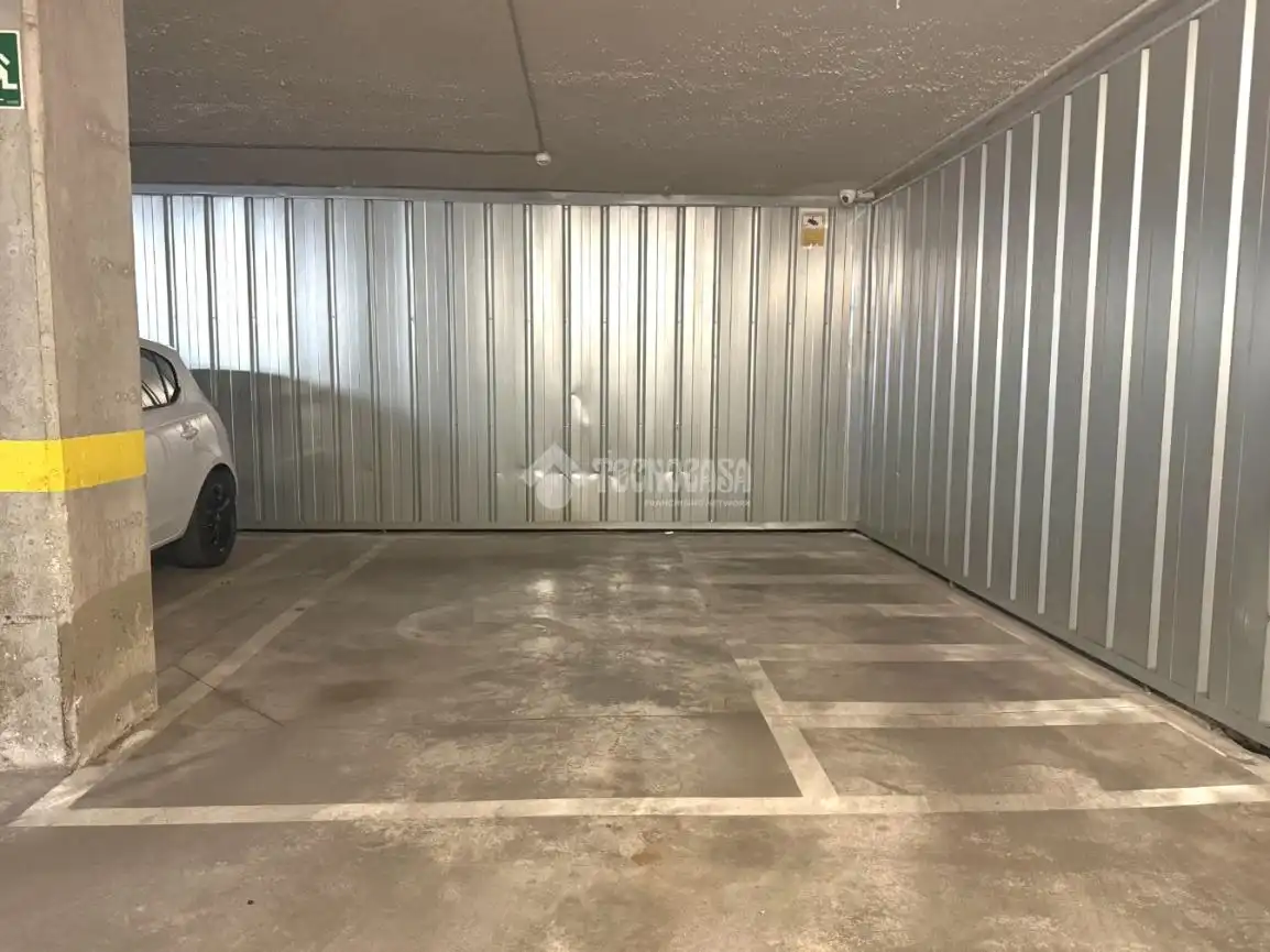 Parking of Flat for sale in Fuencarral - El Pardo