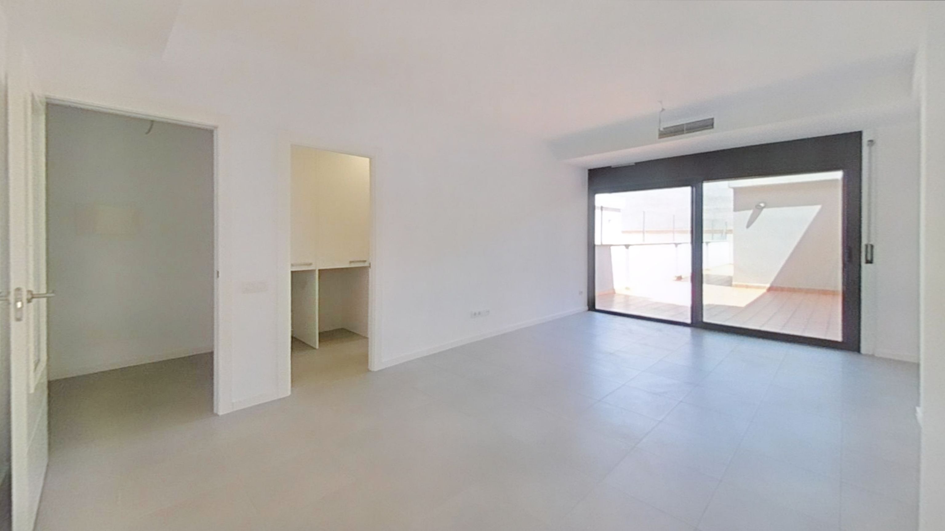 Flat for sale in Terrassa  with Heating, Terrace and Oven