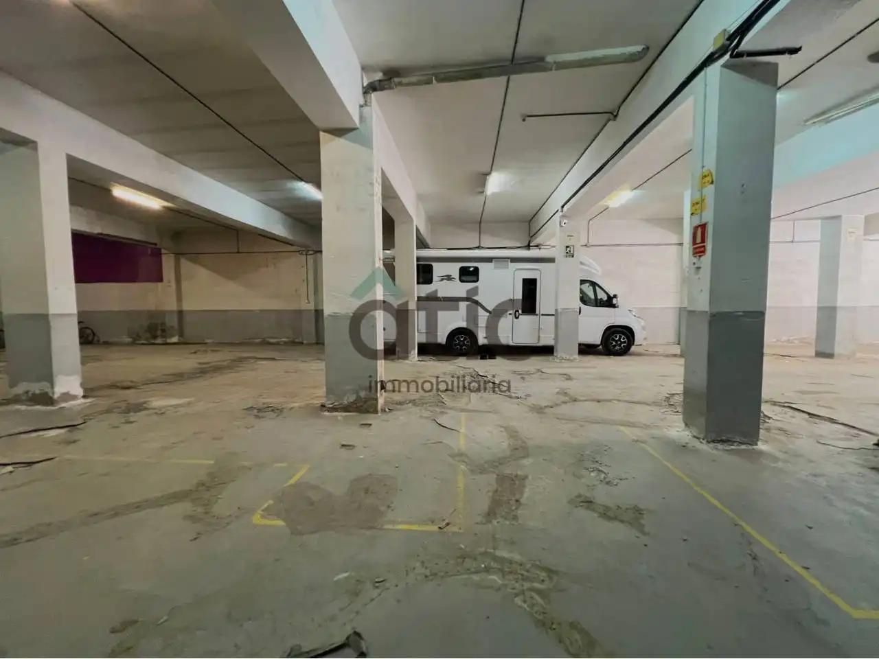 Local comercial en venda a Calle Cintaires, imagen 2
