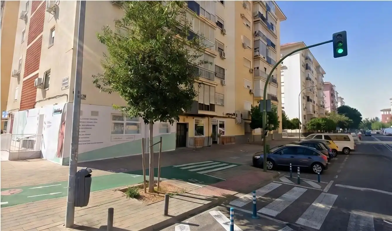 Außenansicht von Wohnung zum Verkauf in Sevilla