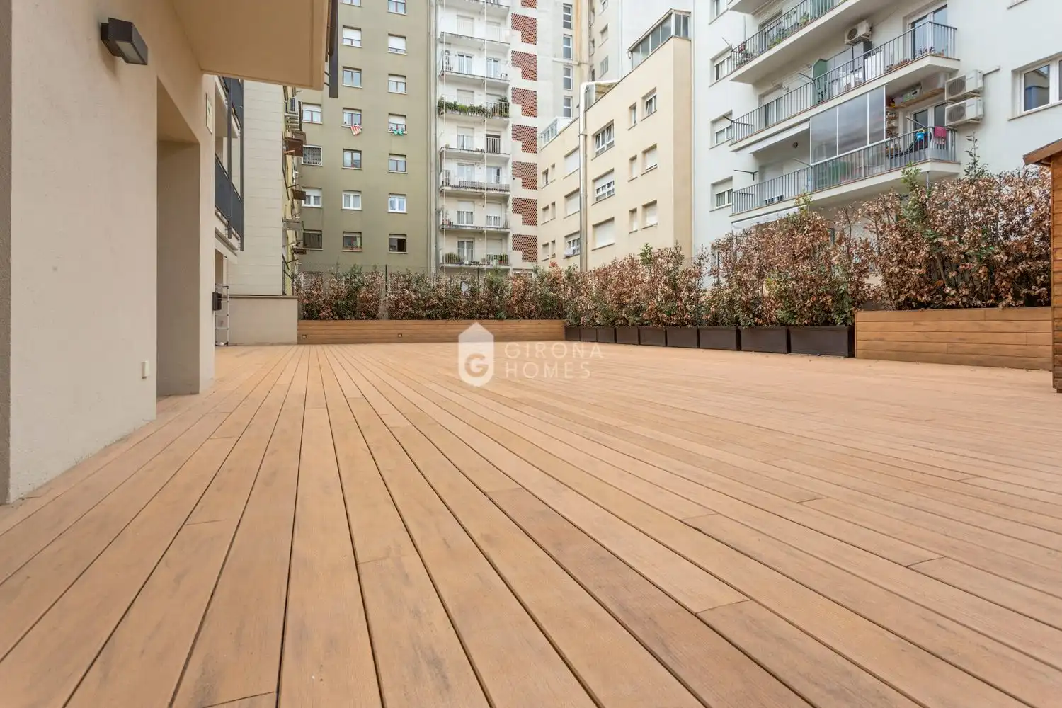 Terrasse von Wohnungen zum Verkauf in Girona mit Klimaanlage, Heizung und Terrasse