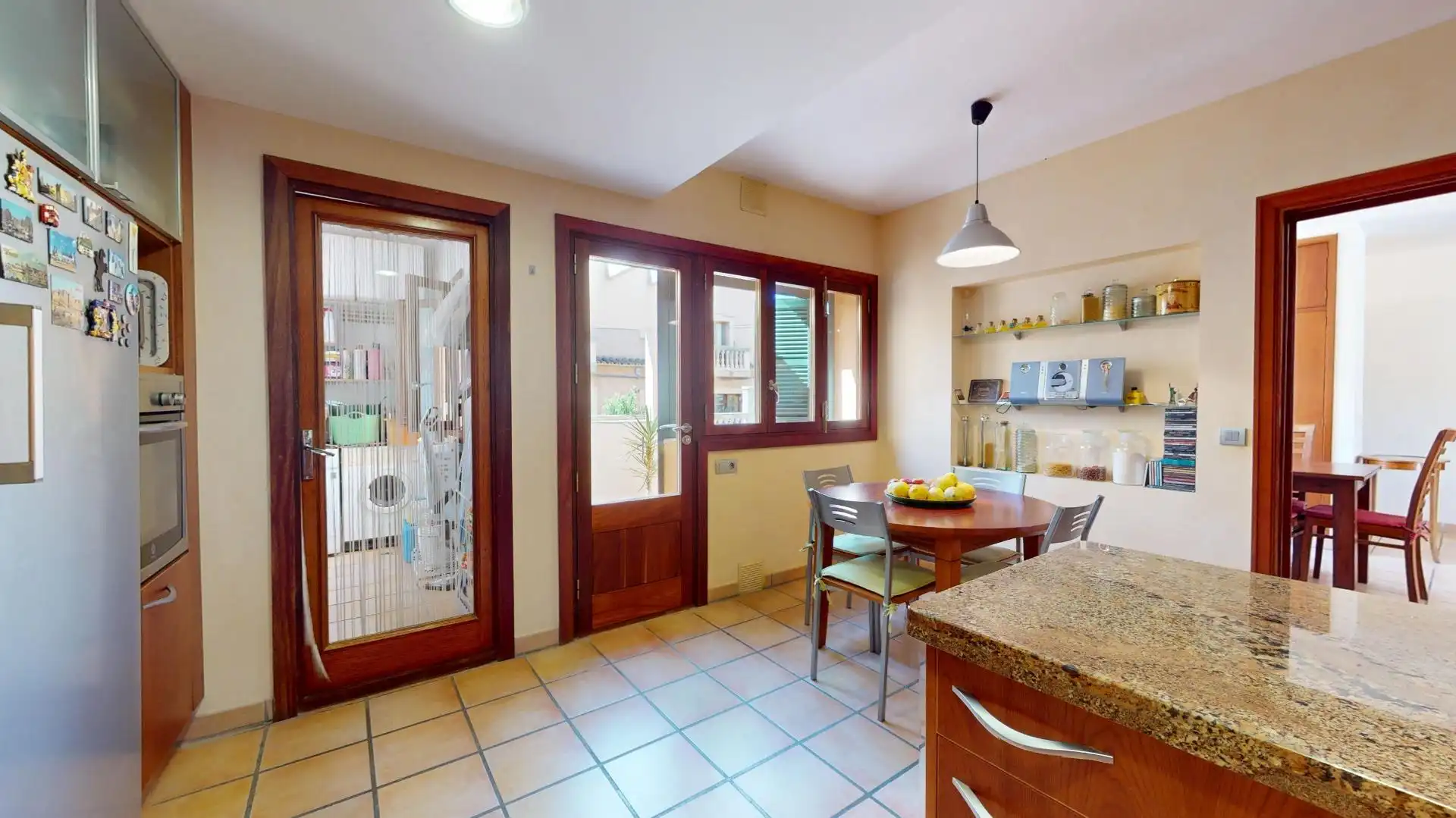 Cuina de Casa o xalet en venda en  Palma de Mallorca amb Aire condicionat, Jardí privat i Terrassa