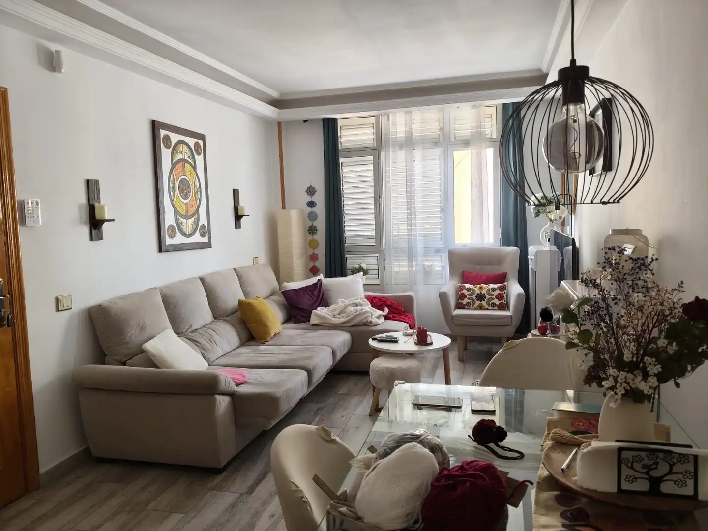 Sala d'estar de Pis en venda en Las Palmas de Gran Canaria amb Traster, Moblat i Forn