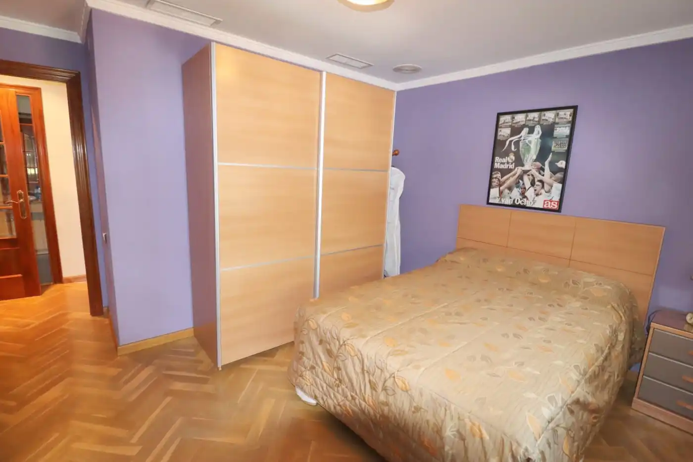 Dormitori de Casa o xalet en venda en Godella amb Calefacció, Jardí privat i Terrassa