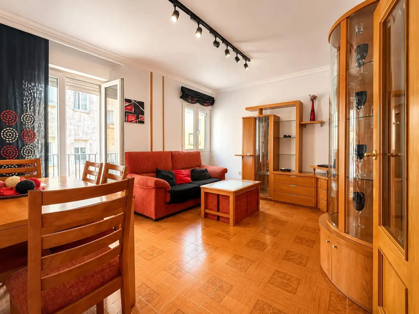 Sala d'estar de Pis en venda en Segovia amb Aire condicionat, Calefacció i Terrassa